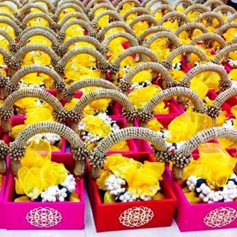 Unique Innovative Wedding Favours from Sentiments by Roopali Gulabani
